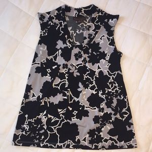 Dana Buchman Sleeveless Blouse